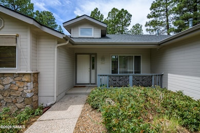 2587 S Cliffview St (3 of 74)
