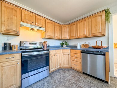 25 Cottage St, Sanford, ME 04073 - photo 7