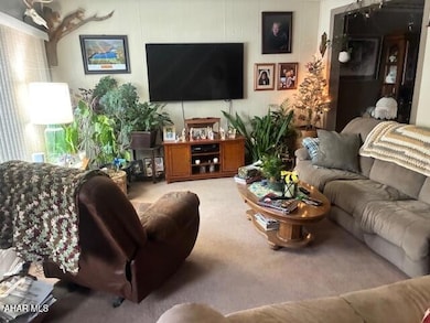 112 Pearl St, Altoona, PA 16602 - photo 2