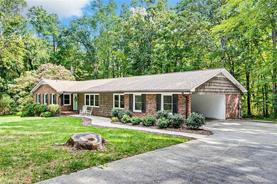 1913 Brook Dr, Asheboro, NC 27205 - photo 2