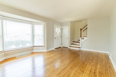 1025 Manchester Ave, Westchester, IL 60154 - photo 3