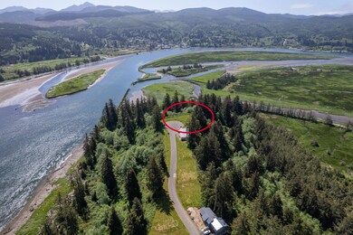 Nehalem Point Drive TL 500, Nehalem
