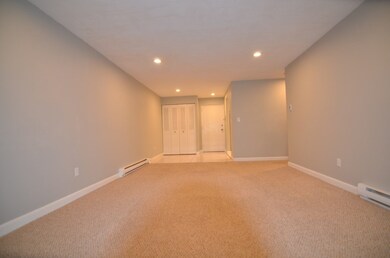 37 Fountain Ln unit 9, South Weymouth, MA 02190 - photo 4