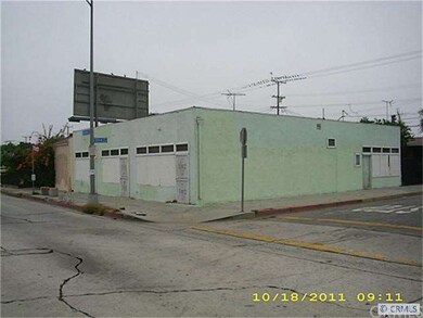 Warehouse, Retail Building