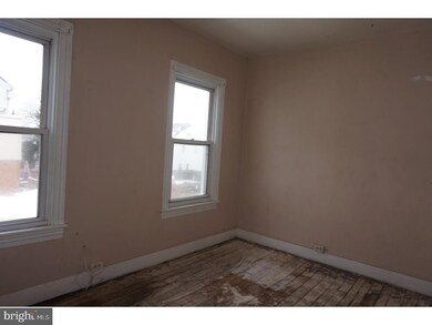 304 Middlesex St, Gloucester City, NJ 08030 - photo 7
