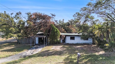 11747 Christian Ct, Tampa, FL 33612 - photo 2