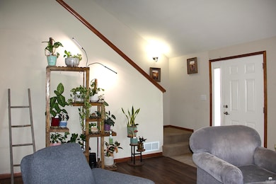 8900 Butterfly Ln, Manhattan, KS 66502 - photo 3