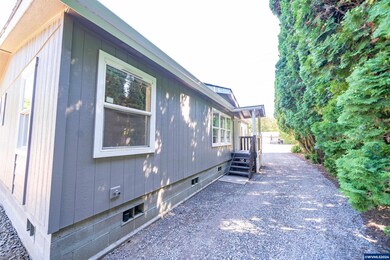 419 W Main St, Lyons, OR 97358 - photo 2