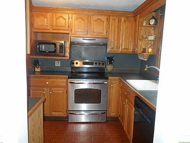 24 Dawes St, Blackstone, MA 01504 - photo 6