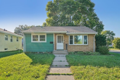 4256 Jackson St NE, Columbia Heights, MN 55421 - photo 4