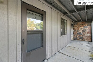 521 Meadowview Dr unit B102, Boone, NC 28607 - photo 2