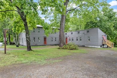 74 Main St_0102