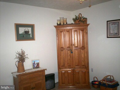 1515 Funderburg St, Keyser, WV 26726 - photo 6