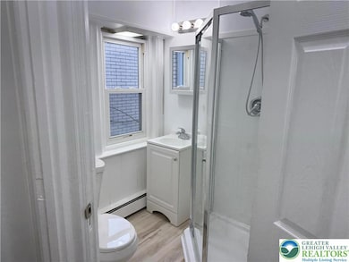 2nd Floor Bathroom