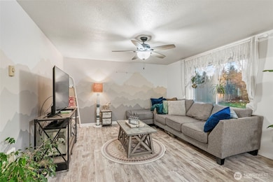 324 Cedar Ct, Winlock, WA 98596 - photo 6