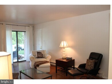 612 N Shady Retreat Rd unit 77, Doylestown, PA 18901 - photo 5