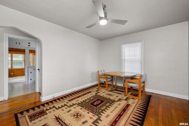 2633 Esplanade Ave, Davenport, IA 52803 - photo 7