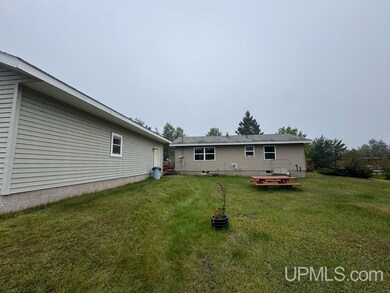 1487 Michigan 28, Marquette, MI 49855 - photo 7