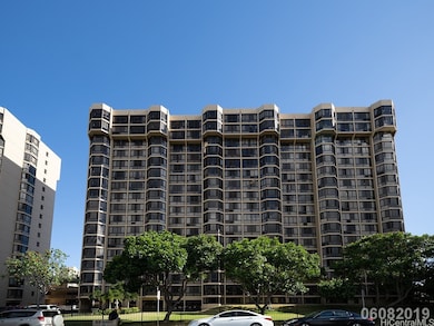Country Club Plaza unit PH210, Honolulu, HI 96818 - photo 2