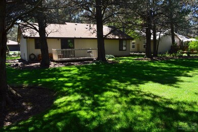 20744 Prince John Ct, Bend, OR 97702 - photo 3