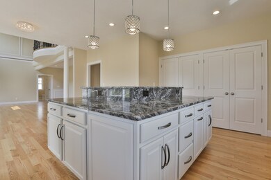 13 Spruce St, Littleton, MA 01460 - photo 6