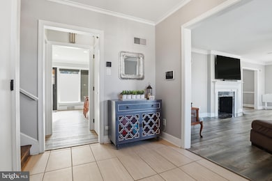 1000 Smallbrook Ln, York, PA 17403 - photo 7