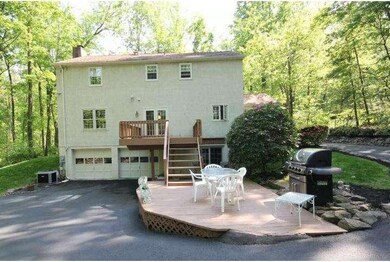 1458 Cornerstone Dr, Pottstown, PA 19465 - photo 7