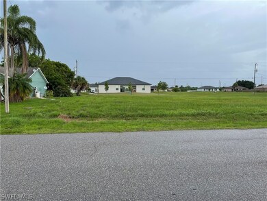 2809 NE 4th Ave, Cape Coral, FL 33909 - photo 6