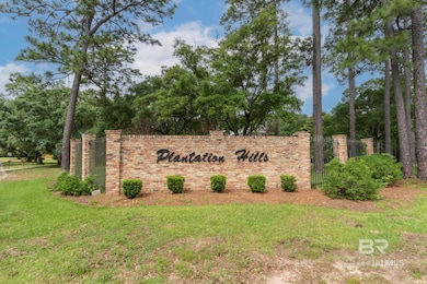 Plantation Hills Entrance