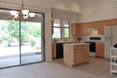 005 Kitchen