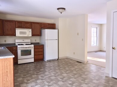 7 Long Pond Rd unit B, Kingston, NH 03848 - photo 7