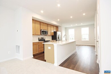 5997 Mccomb St, Crozet, VA 22932 - photo 4