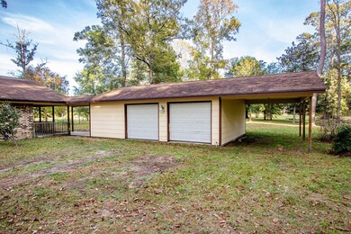 10675 Leaf Ln, Cleveland, TX 77328 - photo 6