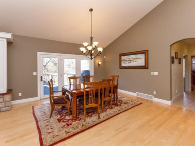 2933 Cornerstone Ct SE, Cedar Rapids, IA 52403 - photo 5