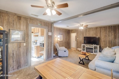 322 Third St N, Wiggins, MS 39577 - photo 7