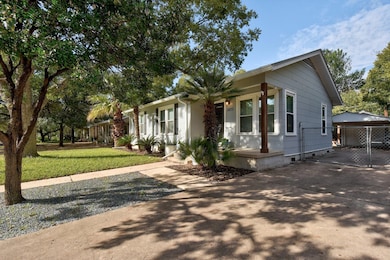 5800 Chesterfield Ave, Austin, TX 78752 - photo 2