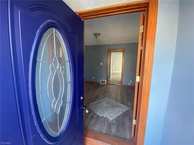 839 Caledonia Ave, Cleveland, OH 44112 - photo 2