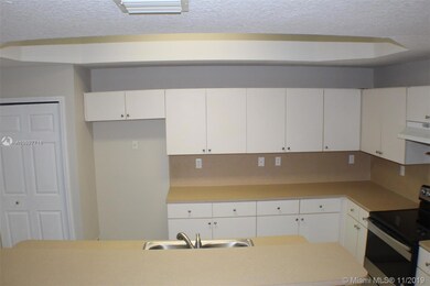 790 SW 107th Ave unit 301, Pembroke Pines, FL 33025 - photo 4