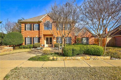 Corner lot, circular drive.