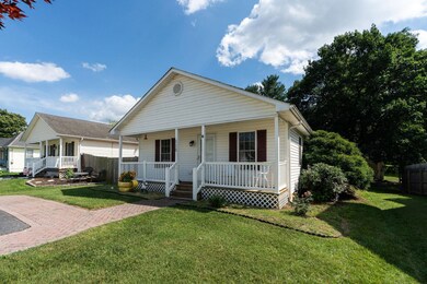 115 Hodge St, Stuarts Draft, VA 24477 - photo 7