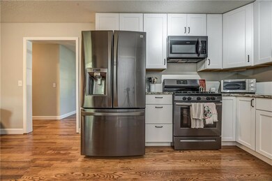 10805 W 57th Terrace, Shawnee, KS 66203 - photo 6