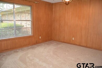 1817 Sybil Ln, Tyler, TX 75703 - photo 7