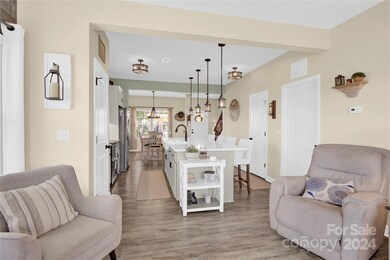 103 Blackstone Ct unit D, Statesville, NC 28677 - photo 6