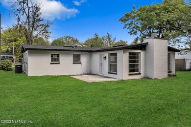 6630 Burpee Dr S, Jacksonville, FL 32210 - photo 6