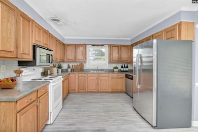 514 Woodberry Rd, West Columbia, SC 29170 - photo 7