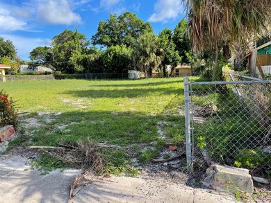 940 39th St, West Palm Beach, FL 33407 - photo 2