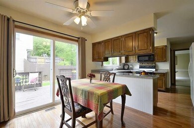 837 Viking Dr, Batavia, IL 60510 - photo 7