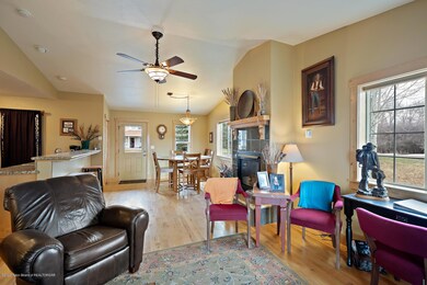 880 Streamside St, Driggs, ID 83422 - photo 6