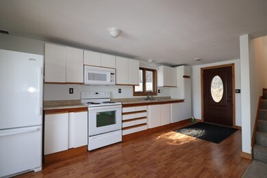 594 Berry River Rd, Barrington, NH 03825 - photo 3