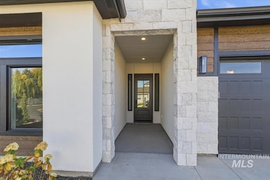 1975 W Pond Stone St, Meridian, ID 83646 - photo 2